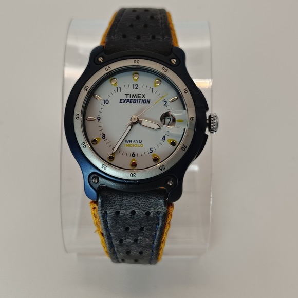 Vintage Timex Expedition INDIGLO 30mm Mens FIELD Military Quartz Watch Restored - Picture 1 of 8